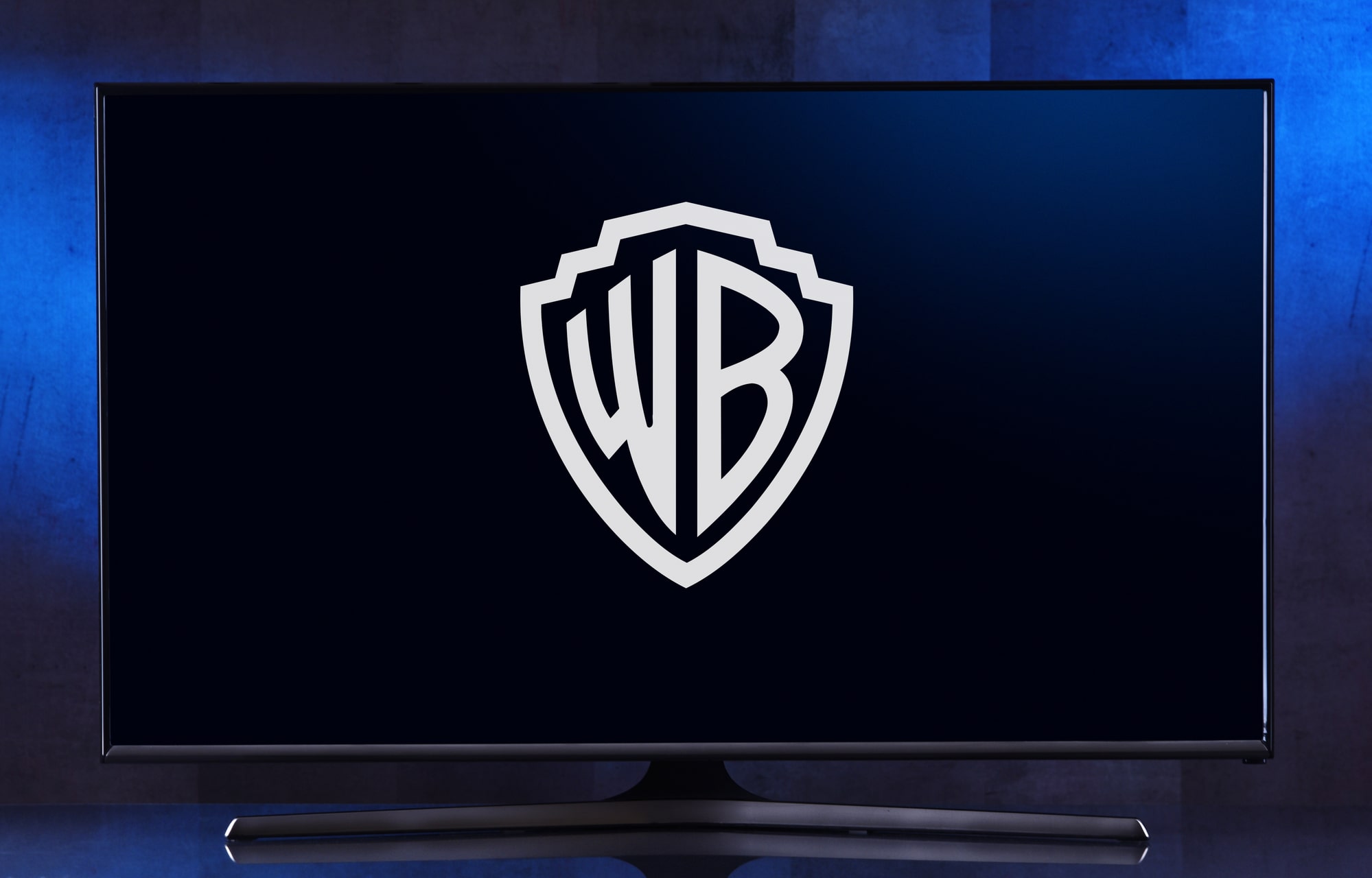 Вышел фильм «Локдаун» с новым логотипом Warner Bros.